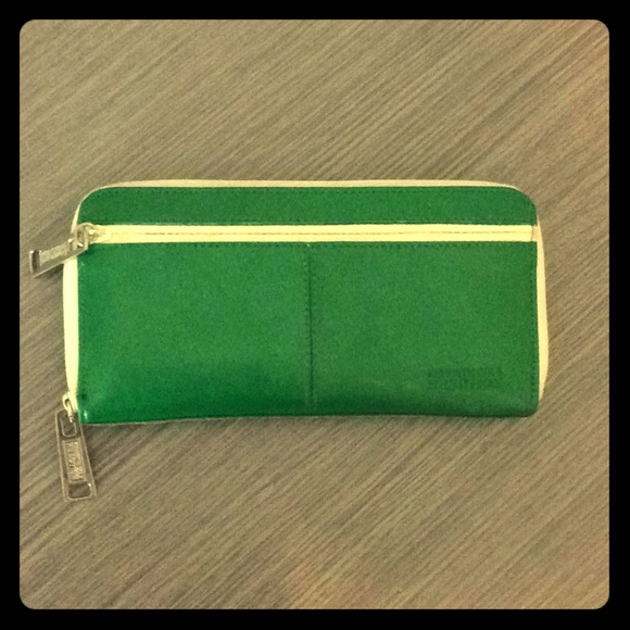 Leather Wallet - Picture 1 of 5